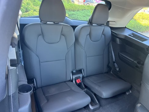 New 2026 Volvo XC90 B6 Plus image 37