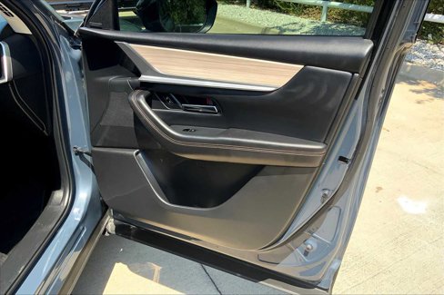 Certified 2025 MAZDA CX-70 Plug-In Hybrid w/ Premium Pkg image 21