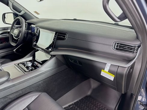 New 2025 Jeep Wagoneer Series II image 36