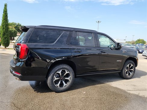 New 2026 GMC Yukon AT4 w/ AT4 Premium Plus Package image 2
