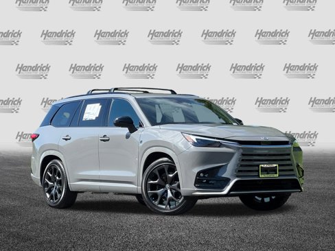 New 2026 Lexus TX 500h AWD image 2
