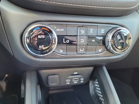 Used 2023 Chevrolet TrailBlazer ACTIV w/ Sun and Liftgate Package image 30