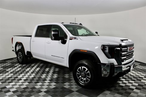 Used 2024 GMC Sierra 3500 SLE image 1
