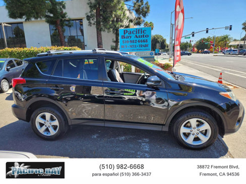 Used 2014 Toyota RAV4 XLE image 8
