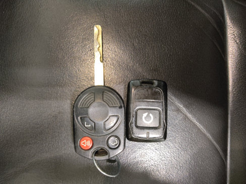 Used 2018 Ford Escape SEL w/ Ford Safe & Smart Package image 32