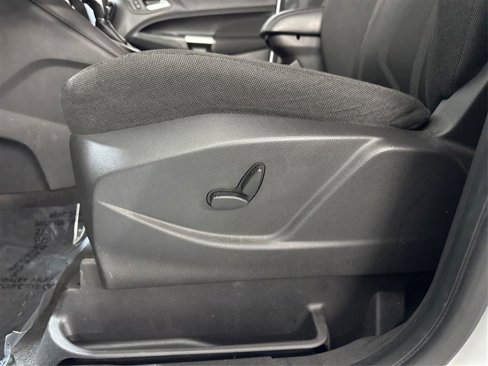 Used 2018 Ford Transit Connect XLT image 19
