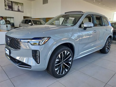 New 2026 Volvo XC90 T8 Ultra image 9