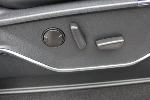 Used 2023 Ford F350 Lariat w/ Lariat Ultimate Package image 35