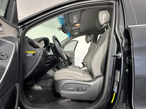 Used 2017 Hyundai Santa Fe SE image 20