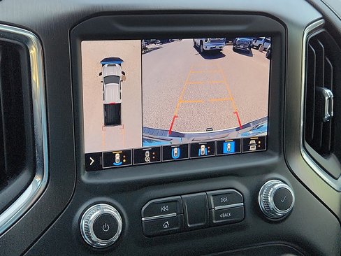 Used 2022 GMC Sierra 2500 AT4 w/ AT4 Premium Plus Package image 19
