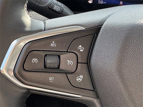 Certified 2025 Chevrolet Trax ACTIV w/ Driver Confidence Package image 15