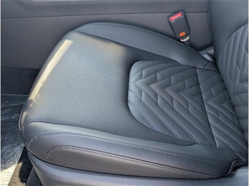 New 2026 Kia Sportage X-Line w/ X-Line Technology Package image 25
