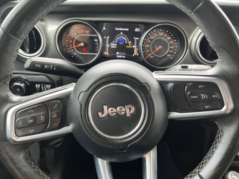 Used 2019 Jeep Wrangler Unlimited Sahara w/ Safety Group image 24