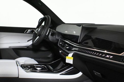 New 2026 BMW X7 xDrive40i w/ M Sport Package image 38