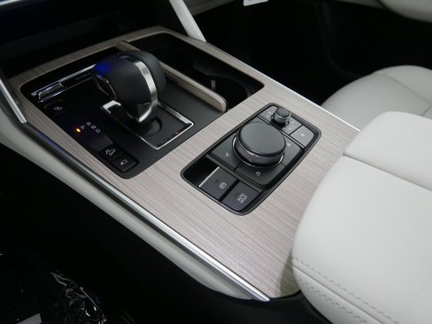 New 2025 MAZDA CX-90 Plug-In Hybrid w/ Premium Plus image 6