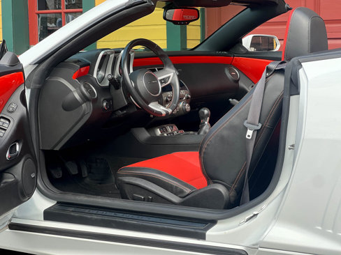 Used 2011 Chevrolet Camaro SS image 20