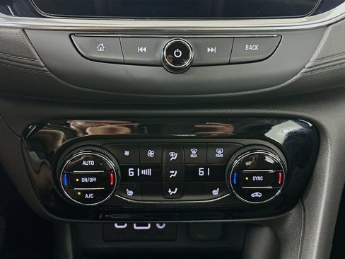 Used 2022 Buick Encore GX Select image 24