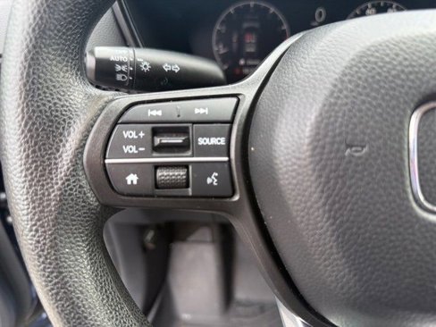 Used 2024 Honda CR-V LX image 17