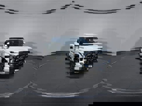New 2025 Toyota Tundra Platinum image 2