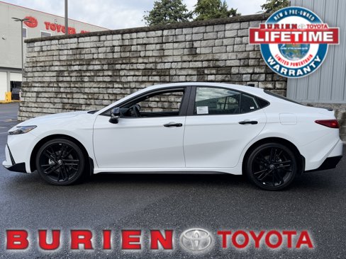 New 2026 Toyota Camry Hybrid w/ Multimedia Upgrade Package image 2