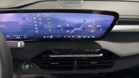 New 2026 Buick Enclave Sport Touring w/ Power Package image 26