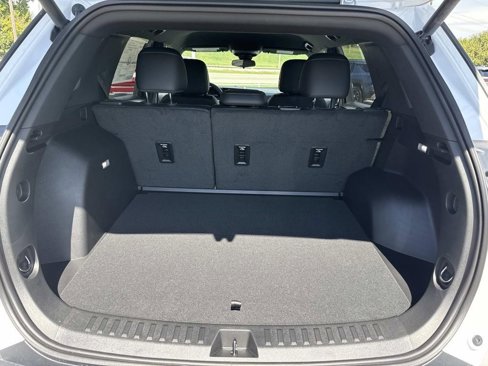 New 2026 Chevrolet Equinox LT w/ Convenience Package II image 4