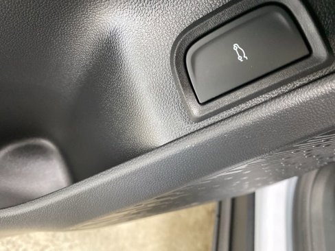 New 2026 Chevrolet Equinox ACTIV w/ Convenience Package III image 35