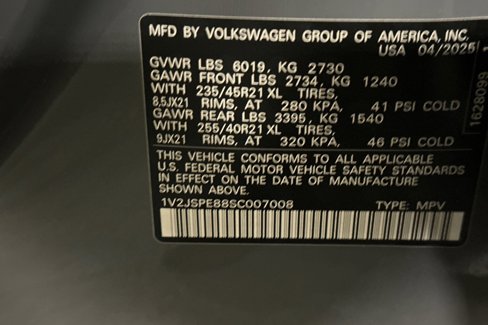 New 2025 Volkswagen ID.4 Pro S Plus image 25