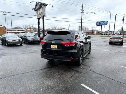 Used 2019 Toyota Highlander LE image 7