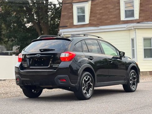 Used 2016 Subaru Crosstrek 2.0i Premium image 5