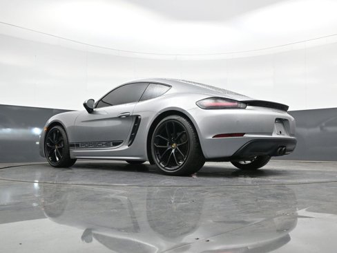 Used 2024 Porsche 718 Cayman image 14