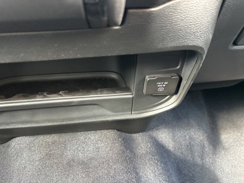 New 2026 RAM 2500 Tradesman image 32