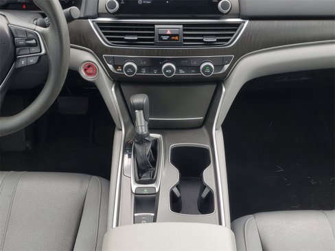 Used 2020 Honda Accord EX image 25