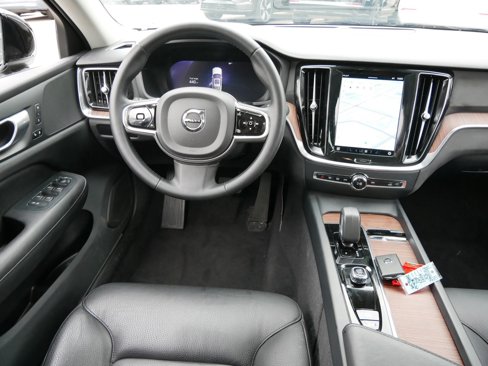 Certified 2024 Volvo S60 B5 Plus image 11