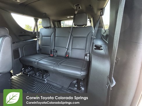 Used 2022 GMC Yukon XL Denali image 23