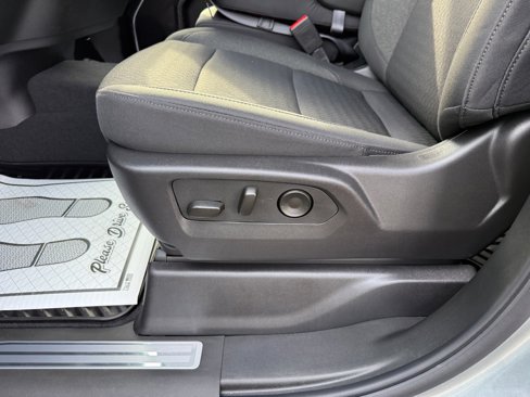 New 2026 GMC Sierra 1500 Elevation image 23