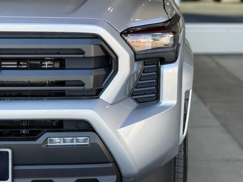 New 2025 Toyota Tacoma SR5 image 5