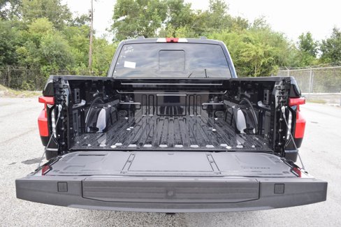 New 2025 Ford F150 Lightning Lariat image 21
