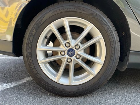 Used 2015 Ford Focus SE image 37