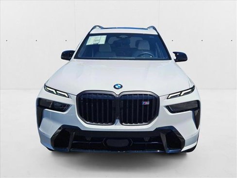 New 2026 BMW X7 M60i w/ Executive Package image 6