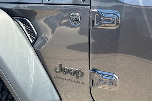 New 2025 Jeep Wrangler Willys image 25