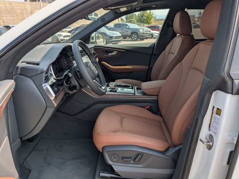 New 2025 Audi Q8 Premium Plus image 12