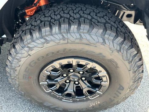 New 2025 Ford Bronco Raptor image 18