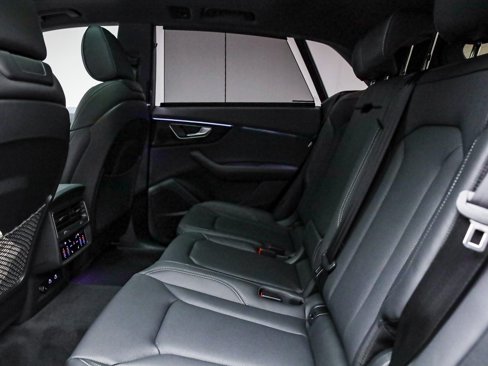 New 2025 Audi Q8 Prestige image 21