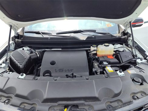 Used 2023 Chevrolet Traverse Premier w/ Redline Edition image 19