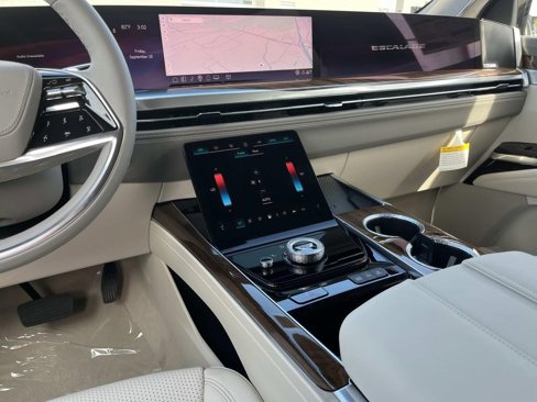 New 2025 Cadillac Escalade Sport Platinum image 15