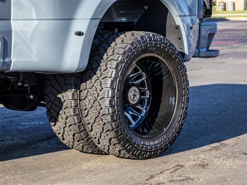 Used 2025 Ford F450 Platinum w/ Platinum Plus Package image 6