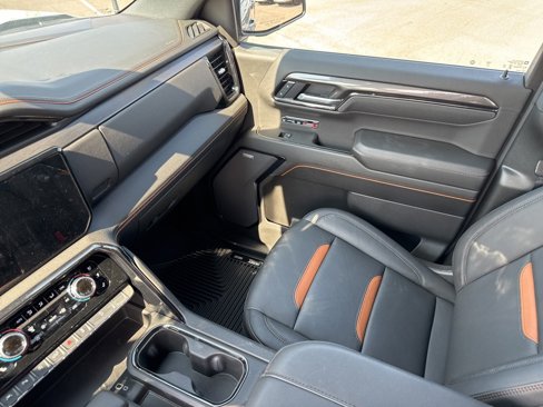 Used 2025 GMC Sierra 1500 AT4 w/ AT4 Preferred Package image 38