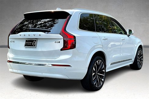 Certified 2025 Volvo XC90 B5 Core w/ Climate Package image 6