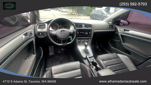 Used 2016 Volkswagen Golf S image 12
